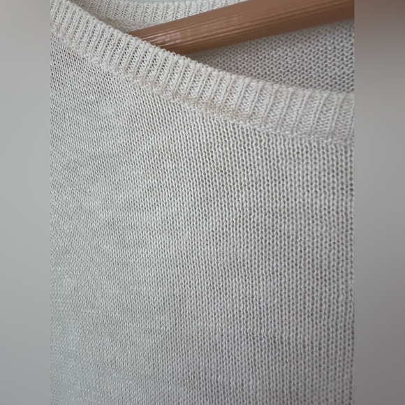 Loro Piana 100% Linen Striped Sweater Size 48 button detail on shoulder - Picture 5 of 11